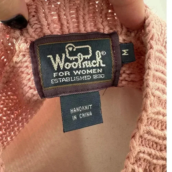 Vintage Woolrich Women's Soft Pink Abstract Hand Knit Pullover Sweater Sz Medium - Picture 8 of 8